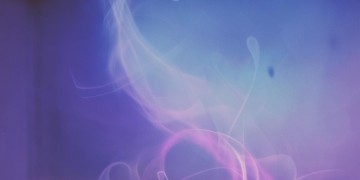 再度挽留萦绕耳畔究竟是哪首歌？
