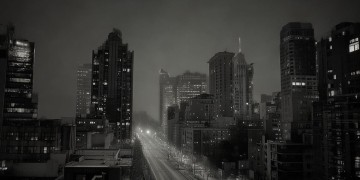 城市与黑夜的孤寂究竟是哪首歌？